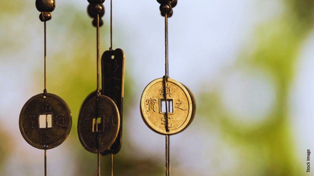 Feng Shui, Home decor, Lucky bamboo, lotus crystal, laughing buddha, monkey frog, wind chimes