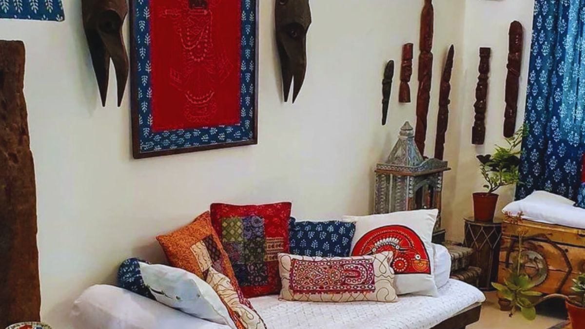 reusing old fabrics, home décor with old sarees, sustainable home décor, DIY fabric ideas, upcycling old textiles, repurpose sarees for home, creative home décor ideas, eco-friendly décor, fabric wall art ideas, how to reuse old dupattas.