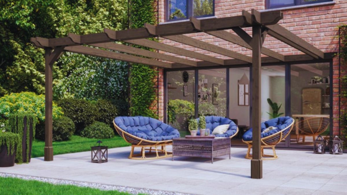 pergola winter installation, benefits of pergolas, automated pergolas India, modern pergola designs, smart outdoor living, winter home improvement, pergola trends 2025, aluminium louvre pergola, retractable roof pergola, outdoor décor ideas, garden pergola designs, pergola installation cost, Make in India pergolas, outdoor shade solutions, pergola for terrace, pergola for patio, home exterior upgrades, winter landscaping ideas, outdoor smart structures, waterproof pergolas